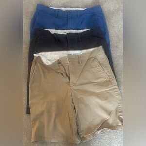 3 Pair Old Navy Men's Chino Shorts - Beige, Navy, and Black